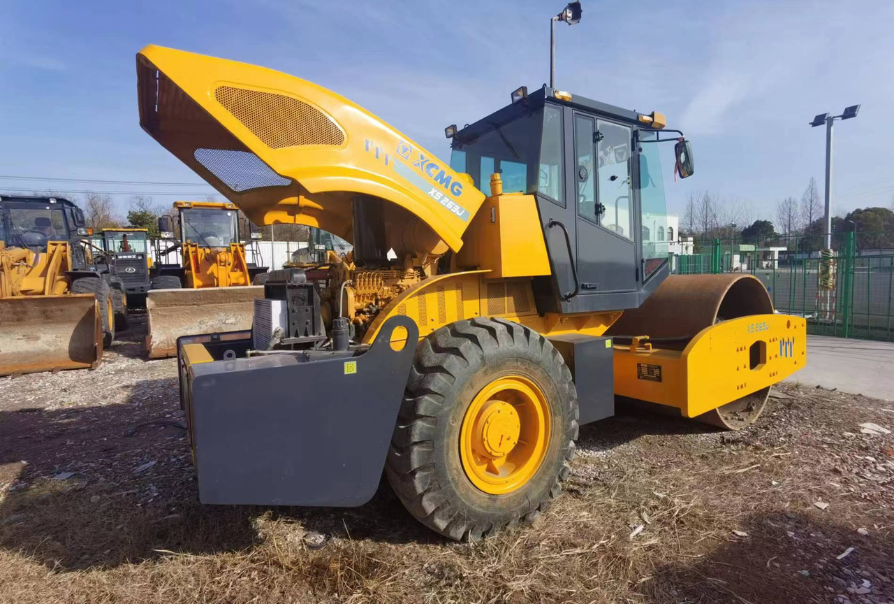 XCMG XS263J - Οδοστρωτήρες: φωτογραφία 3 XCMG XS263J - Οδοστρωτήρες: φωτογραφία 3