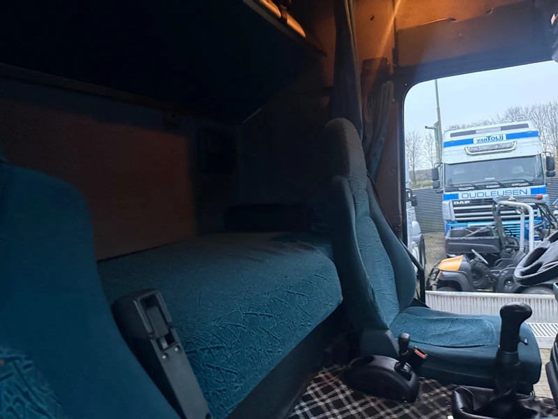 Τράκτορας DAF XF 95.430 Tractor Unit: φωτογραφία 15 Τράκτορας DAF XF 95.430 Tractor Unit: φωτογραφία 15