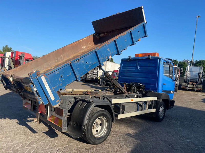 Mercedes-Benz 914 Tipper - Φορτηγό ανατρεπόμενο: φωτογραφία 5 Mercedes-Benz 914 Tipper - Φορτηγό ανατρεπόμενο: φωτογραφία 5
