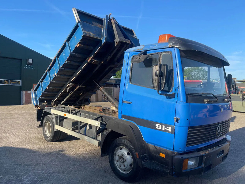Mercedes-Benz 914 Tipper - Φορτηγό ανατρεπόμενο: φωτογραφία 1 Mercedes-Benz 914 Tipper - Φορτηγό ανατρεπόμενο: φωτογραφία 1