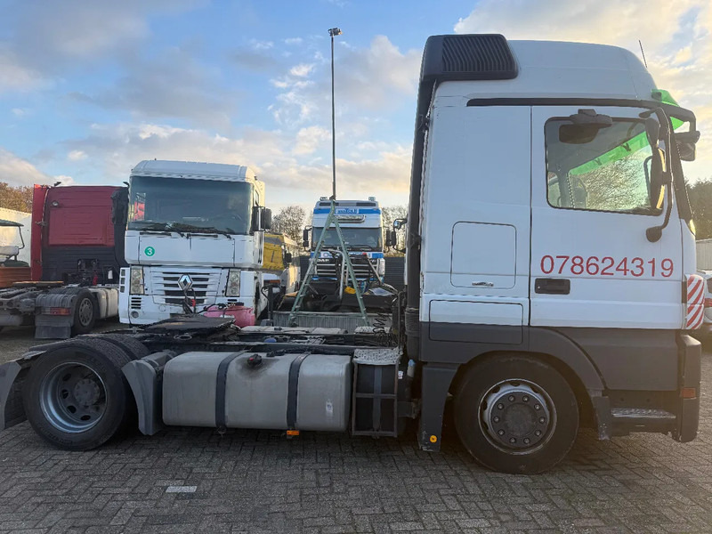 Mercedes-Benz Actros 1844 Tractor unit - Τράκτορας: φωτογραφία 4 Mercedes-Benz Actros 1844 Tractor unit - Τράκτορας: φωτογραφία 4