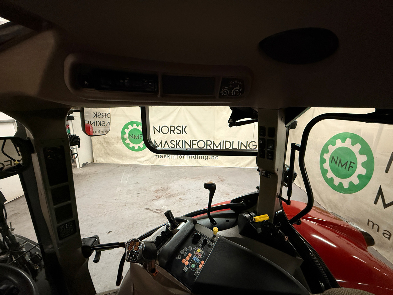 Τρακτέρ CASE IH Maxxum 140: φωτογραφία 14