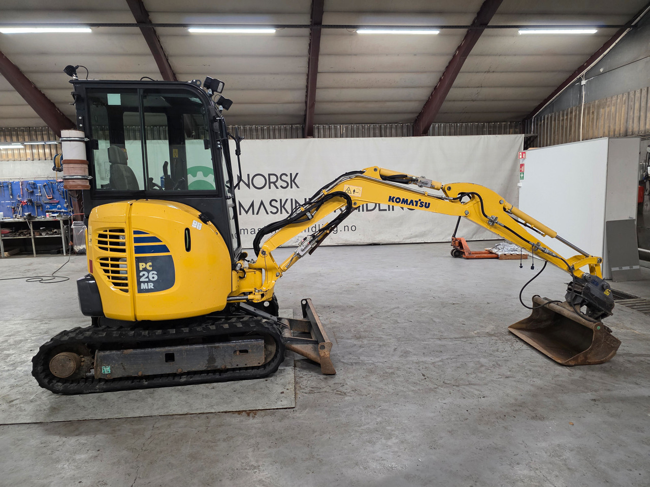 Komatsu PC26MR-3 - Μίνι εκσκαφέας: φωτογραφία 5 Komatsu PC26MR-3 - Μίνι εκσκαφέας: φωτογραφία 5