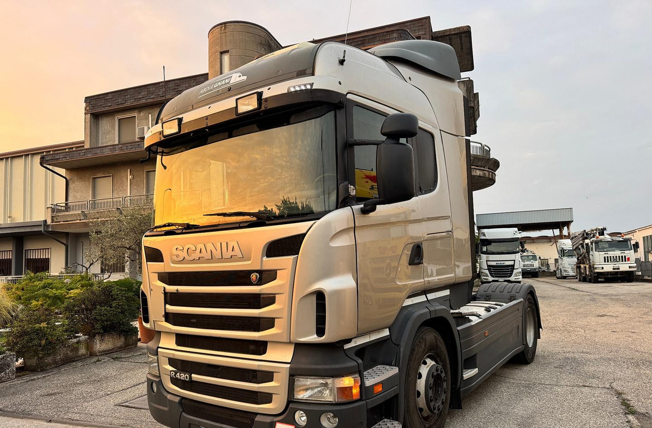Trattore stradale Scania R420 - Euro 5 - 2011 - Τράκτορας: φωτογραφία 1 Trattore stradale Scania R420 - Euro 5 - 2011 - Τράκτορας: φωτογραφία 1