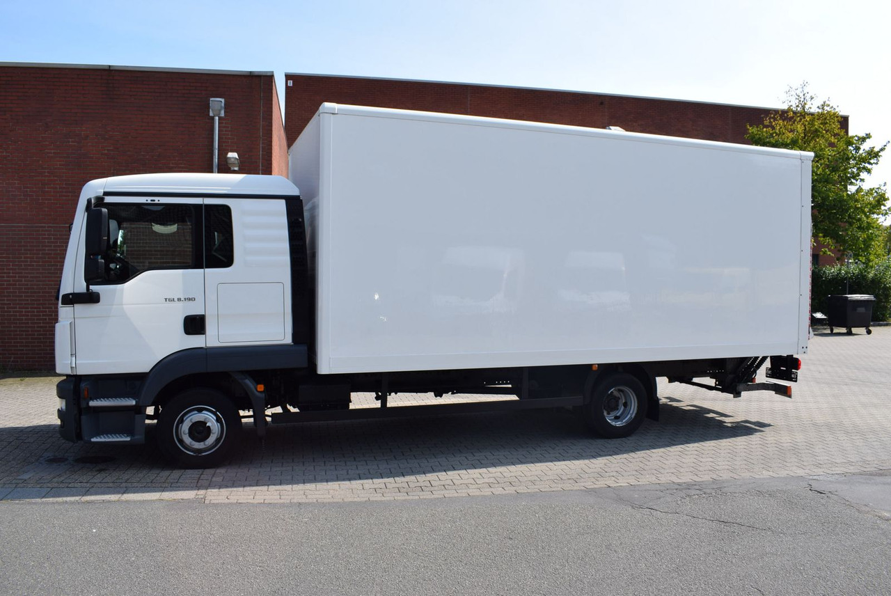 MAN TGL 8.190 Koffer 6,10m LBW Klima Tempomat AHK - Επαγγελματικό αυτοκίνητο κόφα: φωτογραφία 3 MAN TGL 8.190 Koffer 6,10m LBW Klima Tempomat AHK - Επαγγελματικό αυτοκίνητο κόφα: φωτογραφία 3