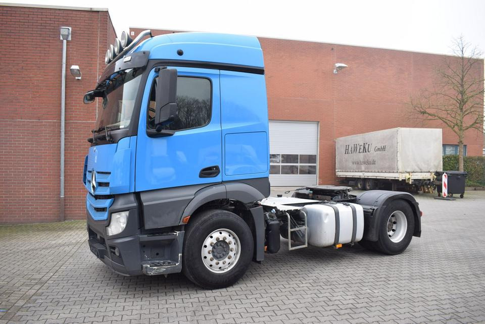 Mercedes-Benz Actros 1843 Stream Space Kipphydraulik Klima - Τράκτορας: φωτογραφία 3 Mercedes-Benz Actros 1843 Stream Space Kipphydraulik Klima - Τράκτορας: φωτογραφία 3