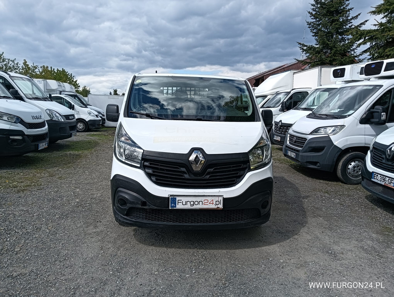 RENAULT TRAFIC SKRZYNIA PAKA Z NAJAZDAMI I PÓŁKAMI NR 689 - Μικρό φορτηγό με καρότσα: φωτογραφία 2 RENAULT TRAFIC SKRZYNIA PAKA Z NAJAZDAMI I PÓŁKAMI NR 689 - Μικρό φορτηγό με καρότσα: φωτογραφία 2