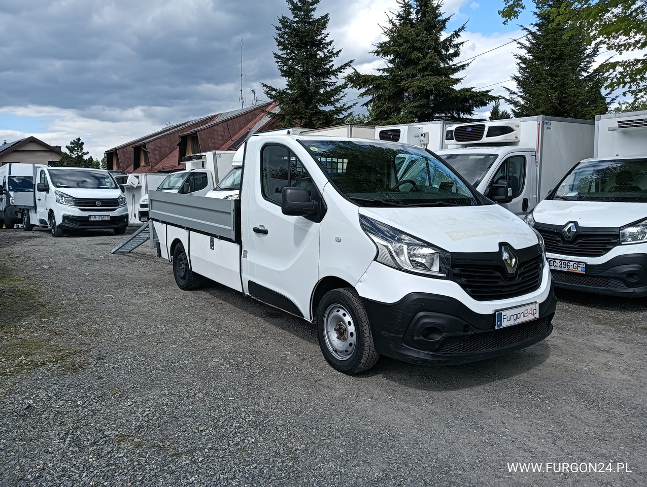 RENAULT TRAFIC SKRZYNIA PAKA Z NAJAZDAMI I PÓŁKAMI NR 689 - Μικρό φορτηγό με καρότσα: φωτογραφία 3 RENAULT TRAFIC SKRZYNIA PAKA Z NAJAZDAMI I PÓŁKAMI NR 689 - Μικρό φορτηγό με καρότσα: φωτογραφία 3