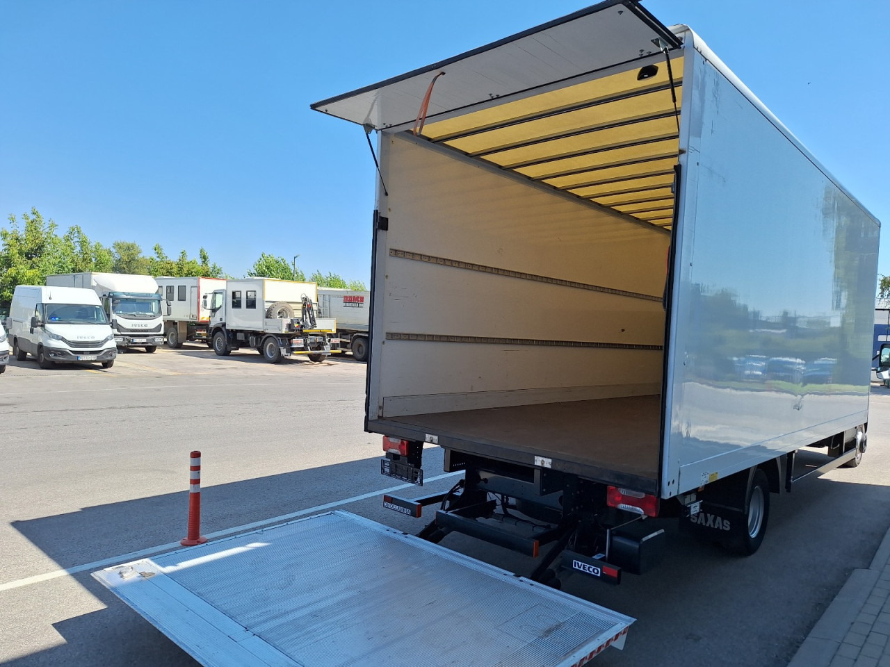 IVECO DAILY 72C18 A8 34m3 - Βαν: φωτογραφία 2 IVECO DAILY 72C18 A8 34m3 - Βαν: φωτογραφία 2