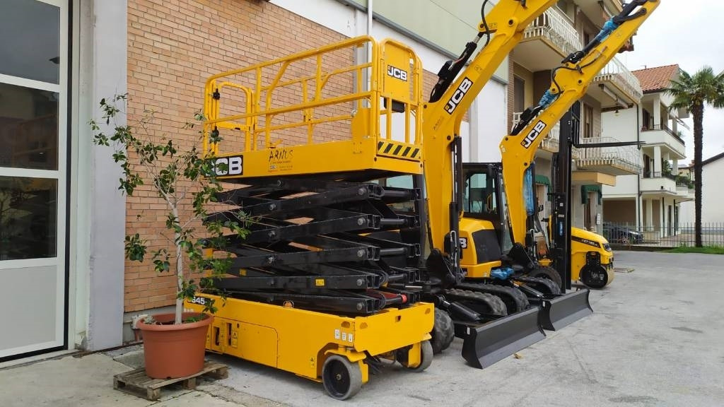 JCB S4550E - Ψαλιδωτό ανυψωτικό: φωτογραφία 1 JCB S4550E - Ψαλιδωτό ανυψωτικό: φωτογραφία 1