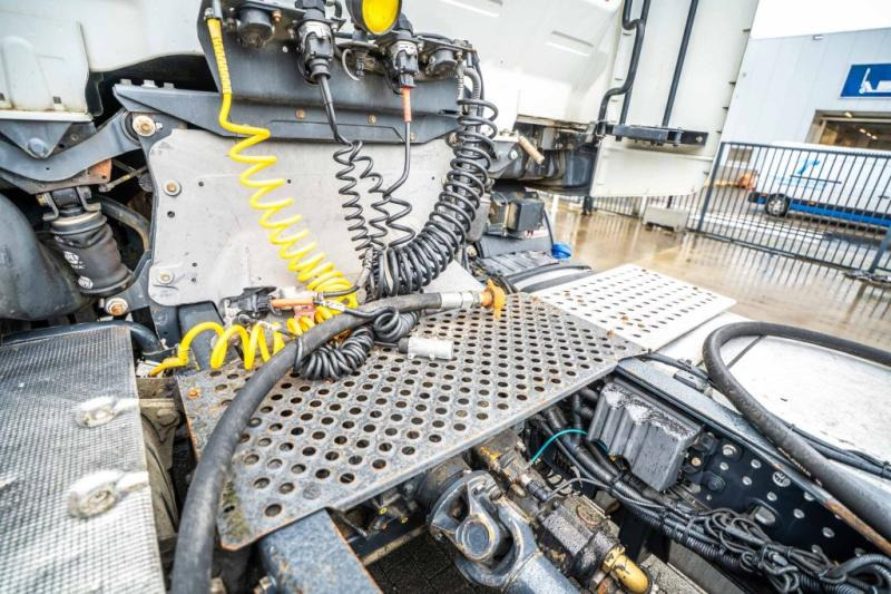 Iveco STRALIS 460 + KIPHYDR. - Τράκτορας: φωτογραφία 5 Iveco STRALIS 460 + KIPHYDR. - Τράκτορας: φωτογραφία 5