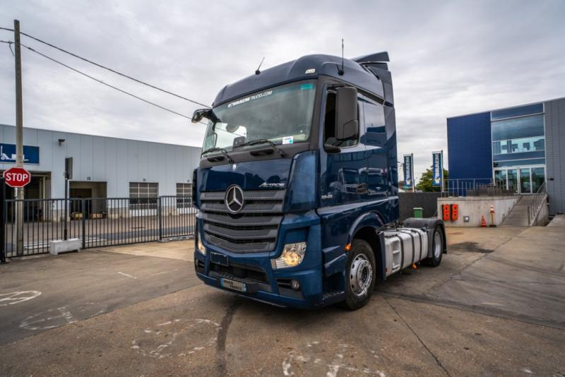 Mercedes ACTROS 1846 LS - Τράκτορας: φωτογραφία 1 Mercedes ACTROS 1846 LS - Τράκτορας: φωτογραφία 1