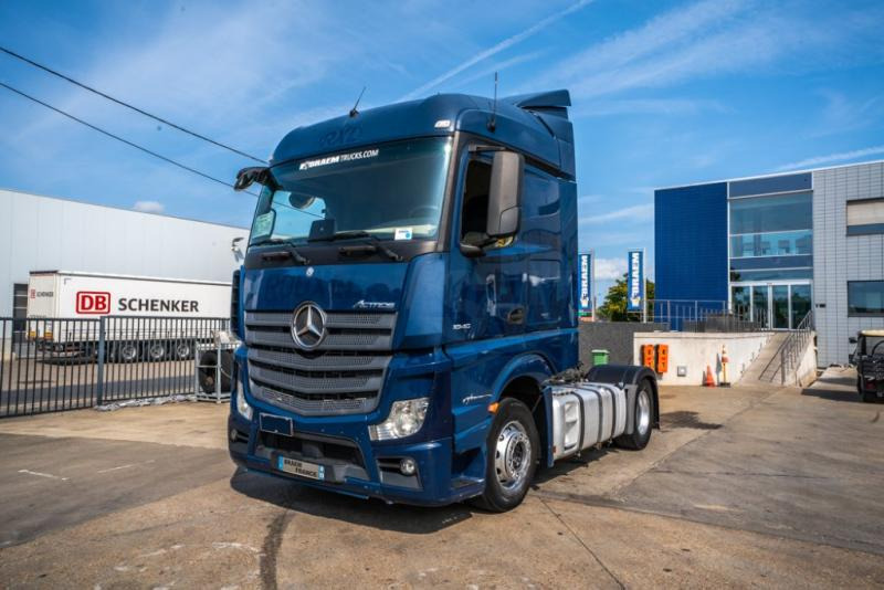 Mercedes ACTROS 1846 LS - Τράκτορας: φωτογραφία 1 Mercedes ACTROS 1846 LS - Τράκτορας: φωτογραφία 1