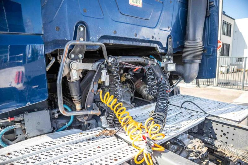 Mercedes ACTROS 1848 LS - Τράκτορας: φωτογραφία 5 Mercedes ACTROS 1848 LS - Τράκτορας: φωτογραφία 5