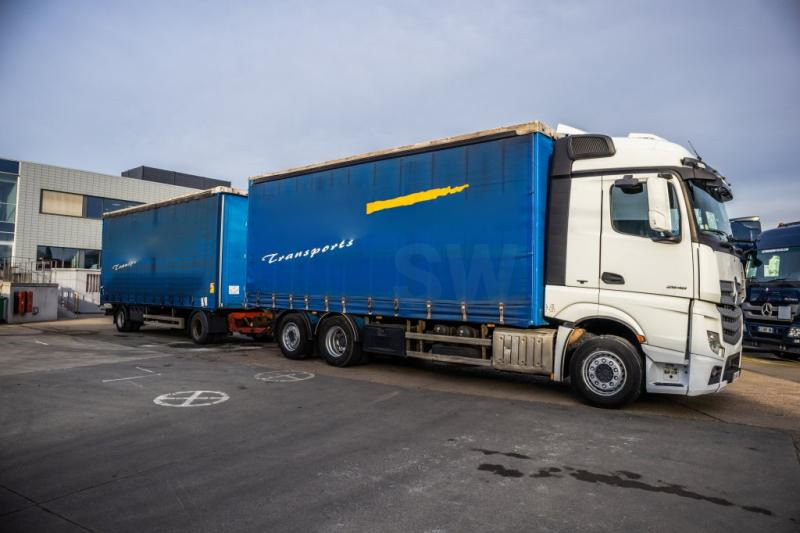 Mercedes ACTROS 2548 BL - Φορτηγό μουσαμάς: φωτογραφία 2 Mercedes ACTROS 2548 BL - Φορτηγό μουσαμάς: φωτογραφία 2