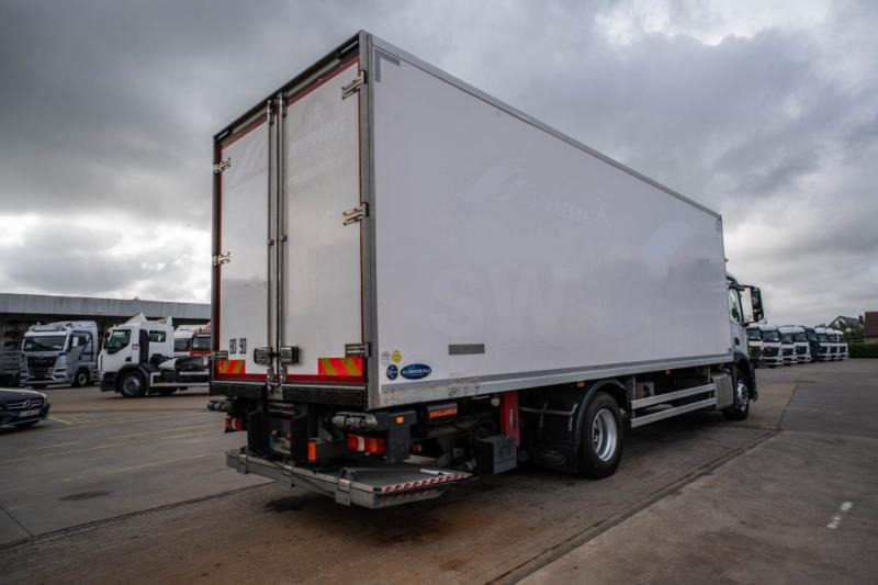 Mercedes ANTOS 1833 L +CARRIER SUPRA MULTI 1250Mt+DHOLLANDIA 2.5T. - Φορτηγό ψυγείο: φωτογραφία 4 Mercedes ANTOS 1833 L +CARRIER SUPRA MULTI 1250Mt+DHOLLANDIA 2.5T. - Φορτηγό ψυγείο: φωτογραφία 4