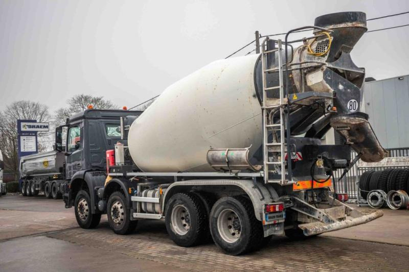 Mercedes AROCS 3236 BB+LIEBHERR 9M3 - Μπετονιέρα φορτηγό: φωτογραφία 4 Mercedes AROCS 3236 BB+LIEBHERR 9M3 - Μπετονιέρα φορτηγό: φωτογραφία 4