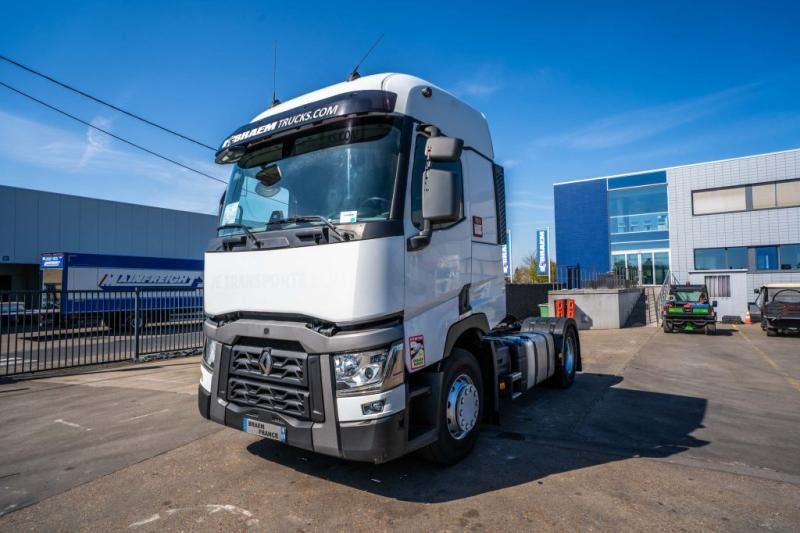 Renault T 520 - Τράκτορας: φωτογραφία 1 Renault T 520 - Τράκτορας: φωτογραφία 1