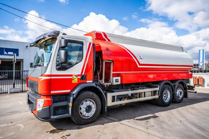 Volvo FE 320+MAGYAR 19.000L/5Comp. - Φορτηγό βυτιοφόρο: φωτογραφία 1 Volvo FE 320+MAGYAR 19.000L/5Comp. - Φορτηγό βυτιοφόρο: φωτογραφία 1