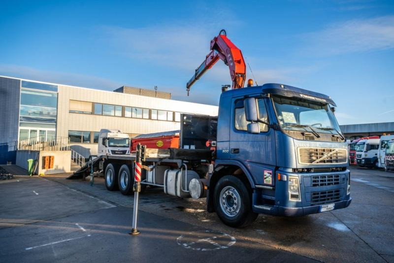 Volvo FM 300-6x2+FASSI 19t/m + 2EXT - Φορτηγό ρυμούλκησης: φωτογραφία 2 Volvo FM 300-6x2+FASSI 19t/m + 2EXT - Φορτηγό ρυμούλκησης: φωτογραφία 2