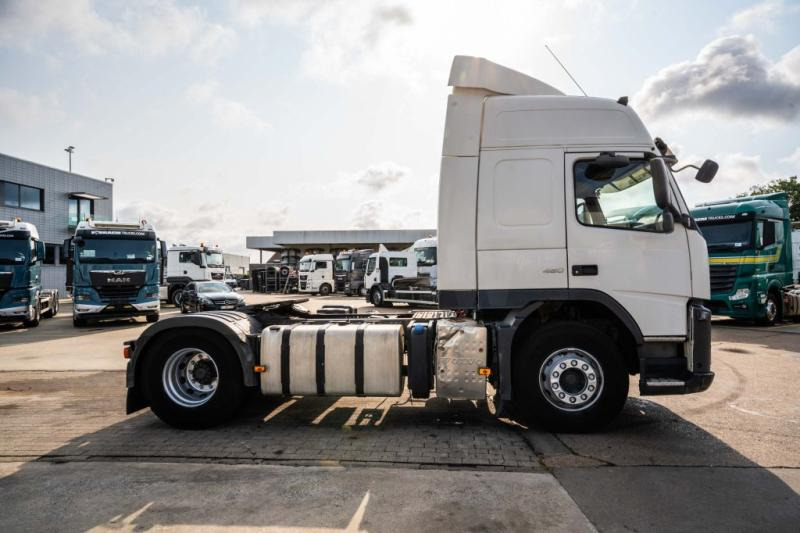Volvo FM (FH) 460 GLOB - Τράκτορας: φωτογραφία 3 Volvo FM (FH) 460 GLOB - Τράκτορας: φωτογραφία 3
