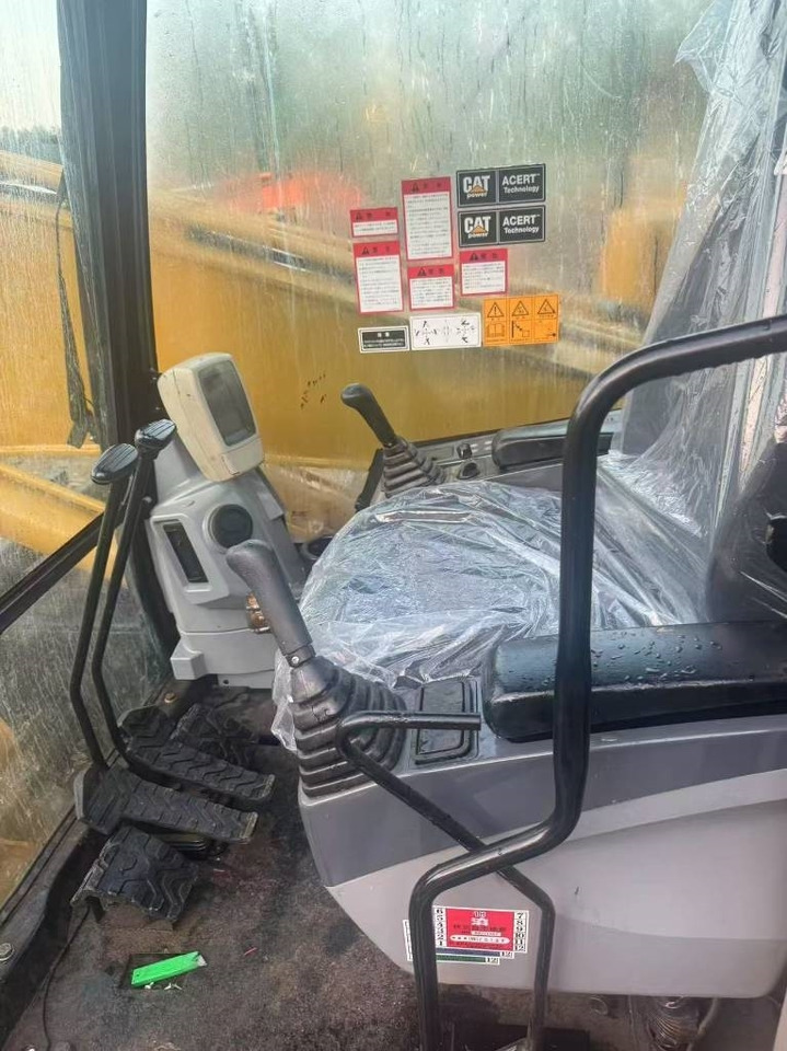 CAT 320 C - Ερπυστριοφόρος εκσκαφέας: φωτογραφία 4 CAT 320 C - Ερπυστριοφόρος εκσκαφέας: φωτογραφία 4