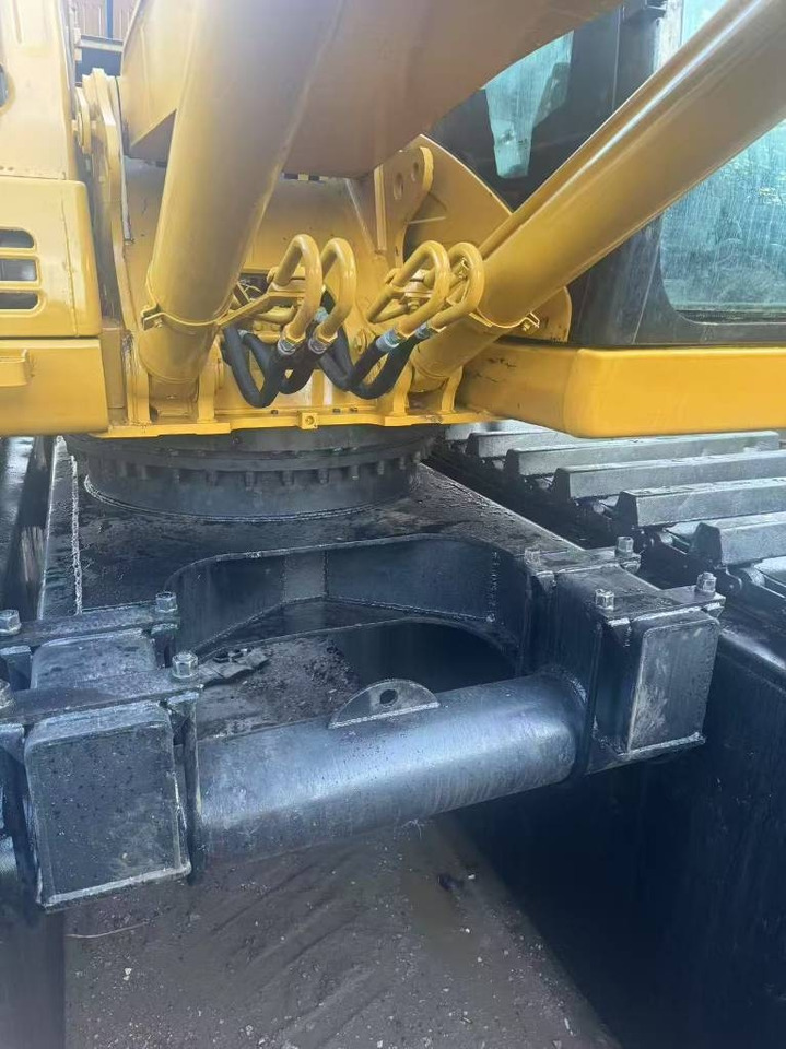 CAT 320 C - Ερπυστριοφόρος εκσκαφέας: φωτογραφία 1 CAT 320 C - Ερπυστριοφόρος εκσκαφέας: φωτογραφία 1