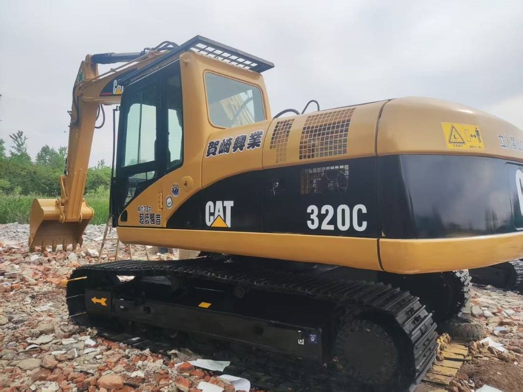 CAT 320 C - Ερπυστριοφόρος εκσκαφέας: φωτογραφία 2 CAT 320 C - Ερπυστριοφόρος εκσκαφέας: φωτογραφία 2
