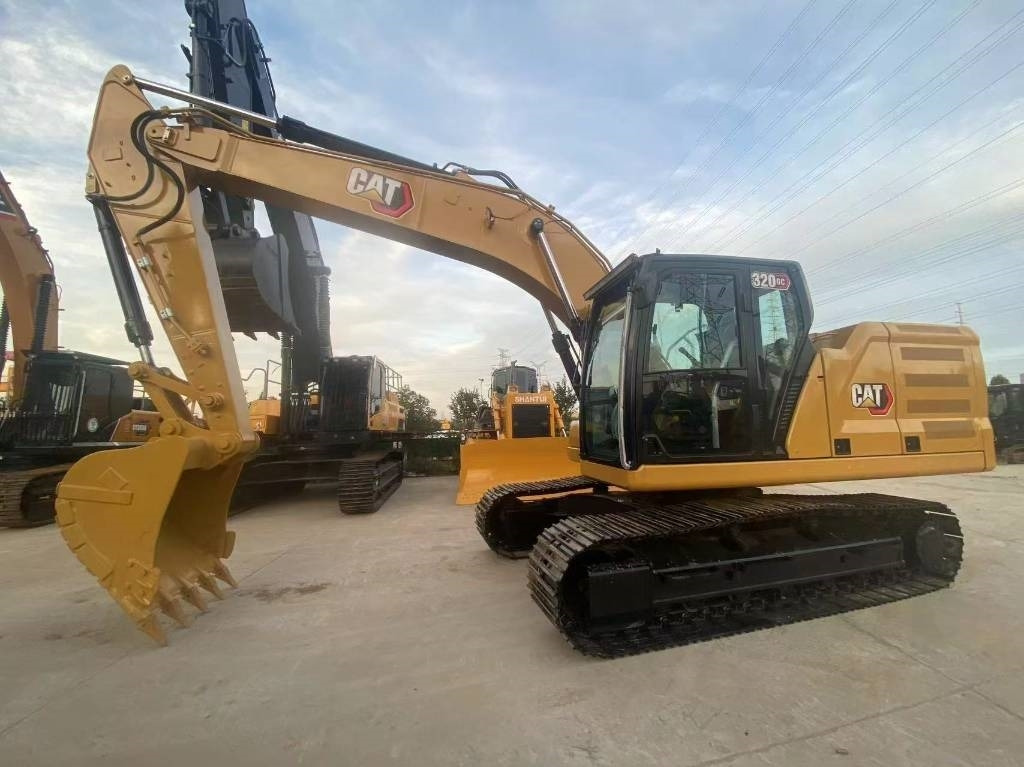Ερπυστριοφόρος εκσκαφέας CAT 320 GC: φωτογραφία 1
