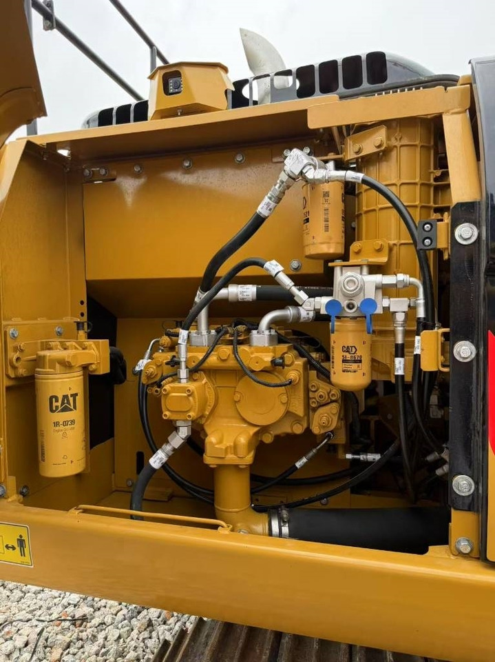 CAT 320D2L - Ερπυστριοφόρος εκσκαφέας: φωτογραφία 4 CAT 320D2L - Ερπυστριοφόρος εκσκαφέας: φωτογραφία 4