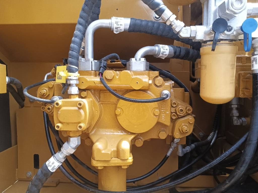 CAT 320D2 - Ερπυστριοφόρος εκσκαφέας: φωτογραφία 5 CAT 320D2 - Ερπυστριοφόρος εκσκαφέας: φωτογραφία 5