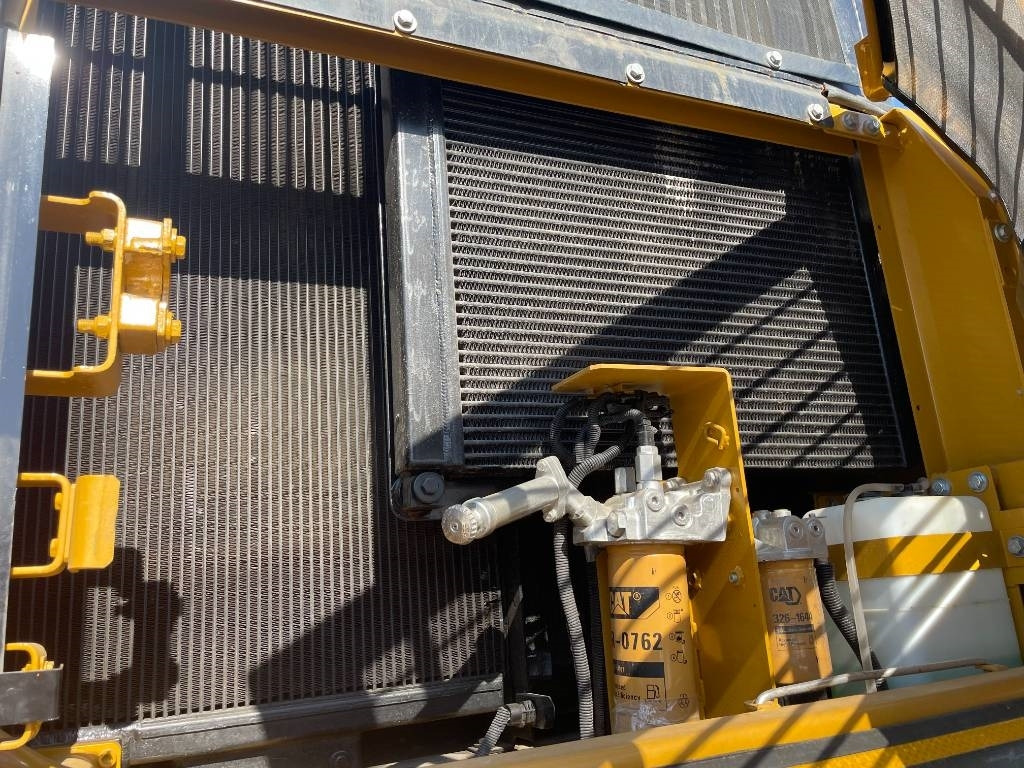 CAT 330D - Ερπυστριοφόρος εκσκαφέας: φωτογραφία 2 CAT 330D - Ερπυστριοφόρος εκσκαφέας: φωτογραφία 2