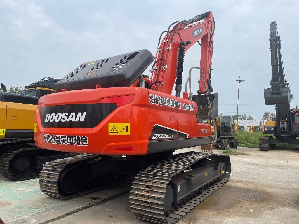 Doosan DX 225 LC - Ερπυστριοφόρος εκσκαφέας: φωτογραφία 4 Doosan DX 225 LC - Ερπυστριοφόρος εκσκαφέας: φωτογραφία 4