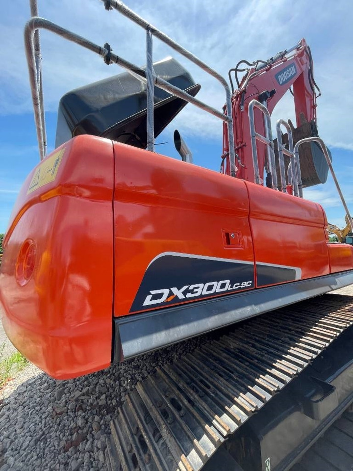 Doosan DX 300 LC - Ερπυστριοφόρος εκσκαφέας: φωτογραφία 3 Doosan DX 300 LC - Ερπυστριοφόρος εκσκαφέας: φωτογραφία 3