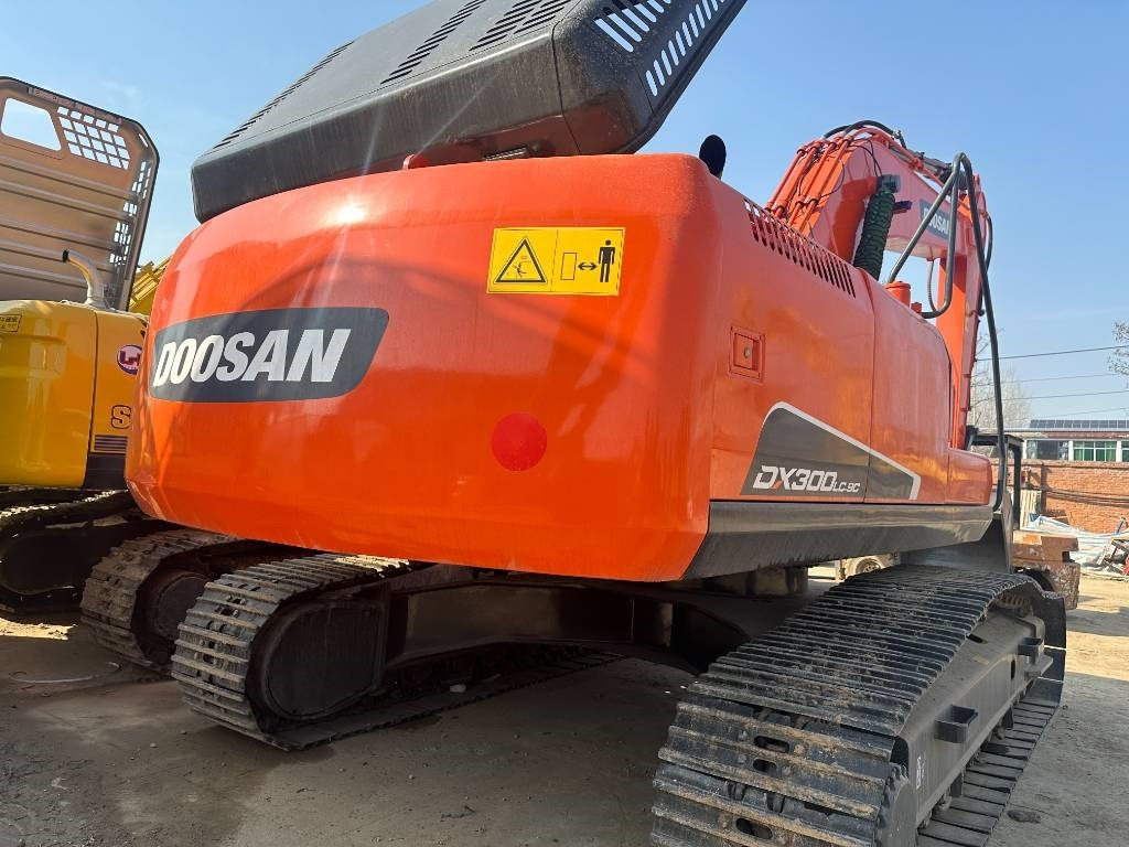 Doosan DX 300 - Ερπυστριοφόρος εκσκαφέας: φωτογραφία 4 Doosan DX 300 - Ερπυστριοφόρος εκσκαφέας: φωτογραφία 4