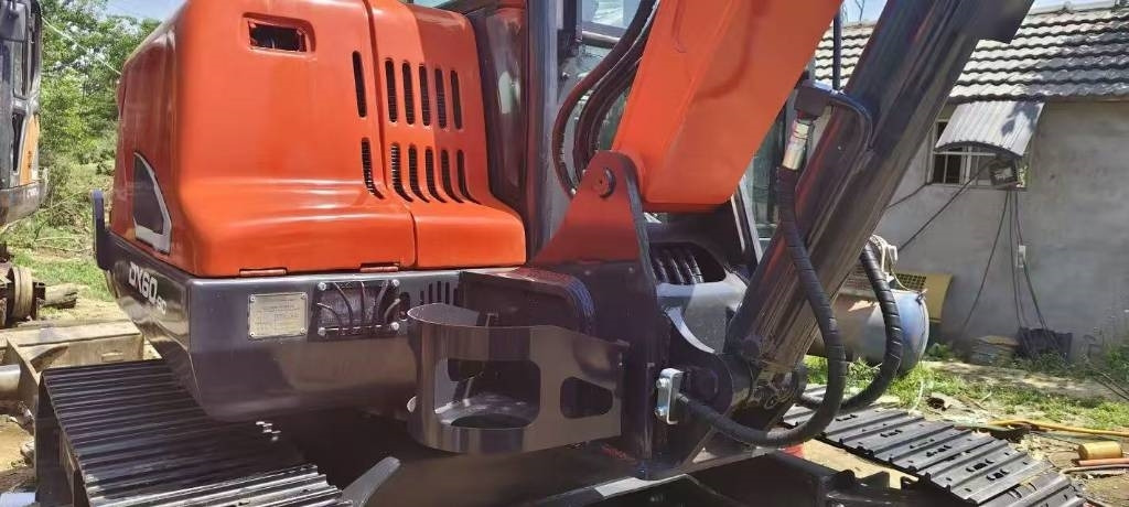 Ερπυστριοφόρος εκσκαφέας Doosan DX 60 [ Copy ]: φωτογραφία 6