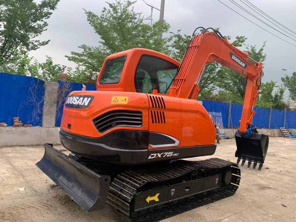 Doosan DX 75 - Μίνι εκσκαφέας: φωτογραφία 2 Doosan DX 75 - Μίνι εκσκαφέας: φωτογραφία 2