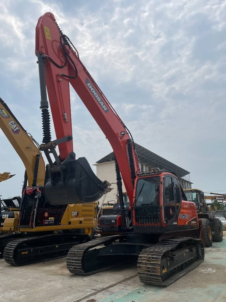 Doosan DX225LCA - Ερπυστριοφόρος εκσκαφέας: φωτογραφία 4 Doosan DX225LCA - Ερπυστριοφόρος εκσκαφέας: φωτογραφία 4