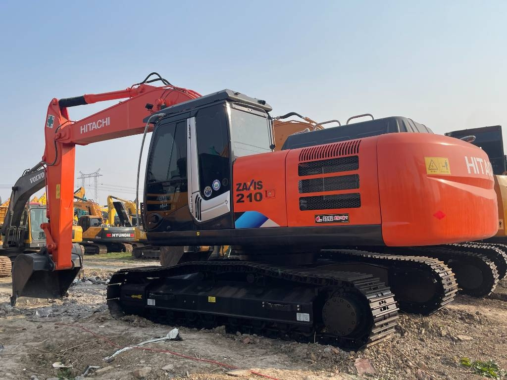 Hitachi ZX 210  - Ερπυστριοφόρος εκσκαφέας: φωτογραφία 1 Hitachi ZX 210  - Ερπυστριοφόρος εκσκαφέας: φωτογραφία 1