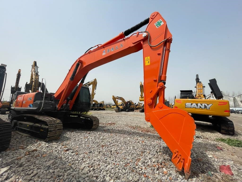 Hitachi ZX 360 - Ερπυστριοφόρος εκσκαφέας: φωτογραφία 1 Hitachi ZX 360 - Ερπυστριοφόρος εκσκαφέας: φωτογραφία 1
