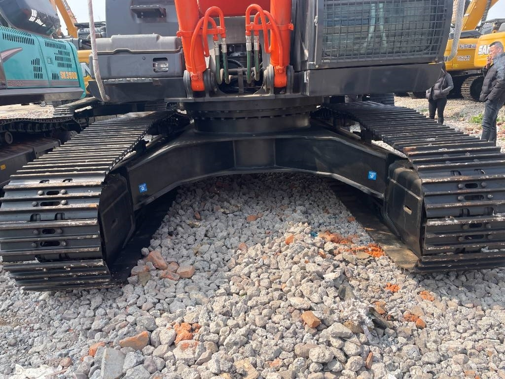 Hitachi ZX 360 - Ερπυστριοφόρος εκσκαφέας: φωτογραφία 5 Hitachi ZX 360 - Ερπυστριοφόρος εκσκαφέας: φωτογραφία 5