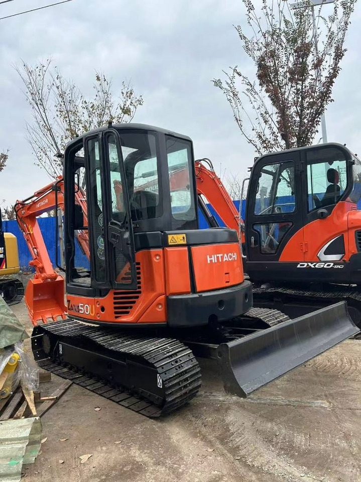 Hitachi ZX 50 U - Ερπυστριοφόρος εκσκαφέας: φωτογραφία 2 Hitachi ZX 50 U - Ερπυστριοφόρος εκσκαφέας: φωτογραφία 2