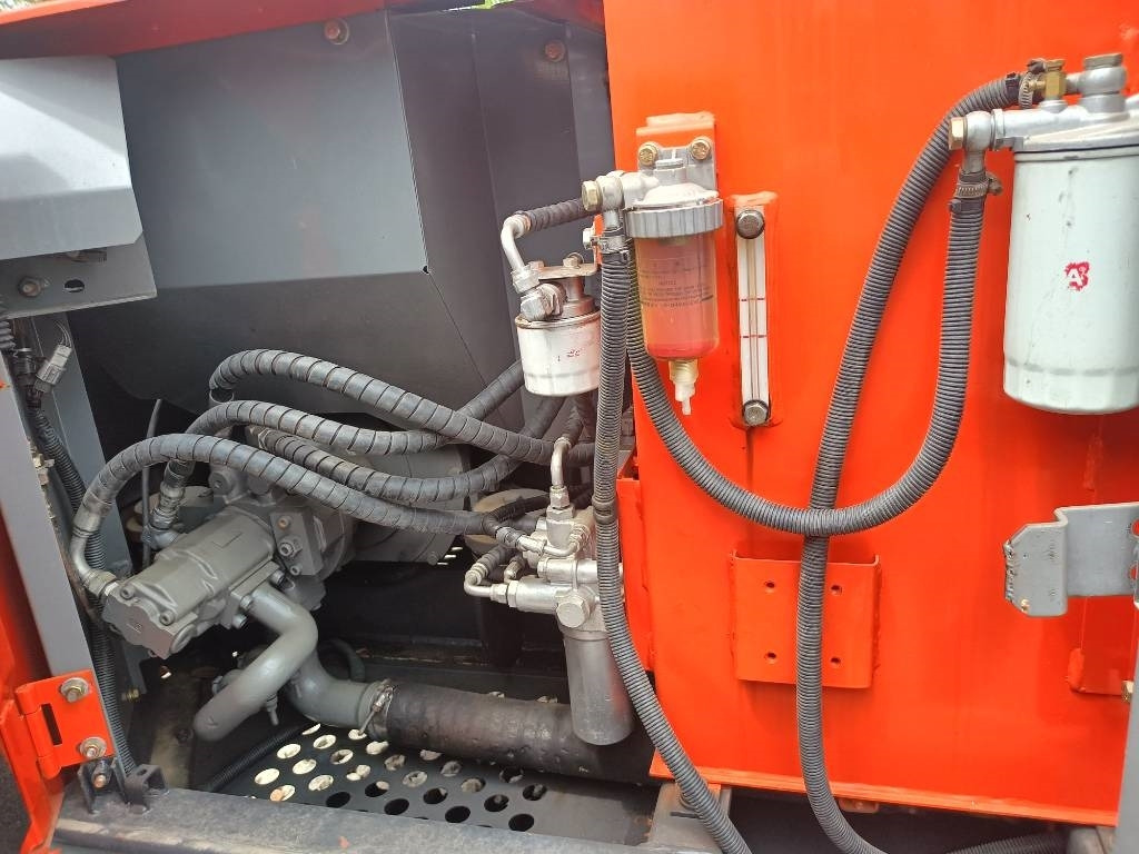 Hitachi ZX 60 - Μίνι εκσκαφέας: φωτογραφία 3 Hitachi ZX 60 - Μίνι εκσκαφέας: φωτογραφία 3