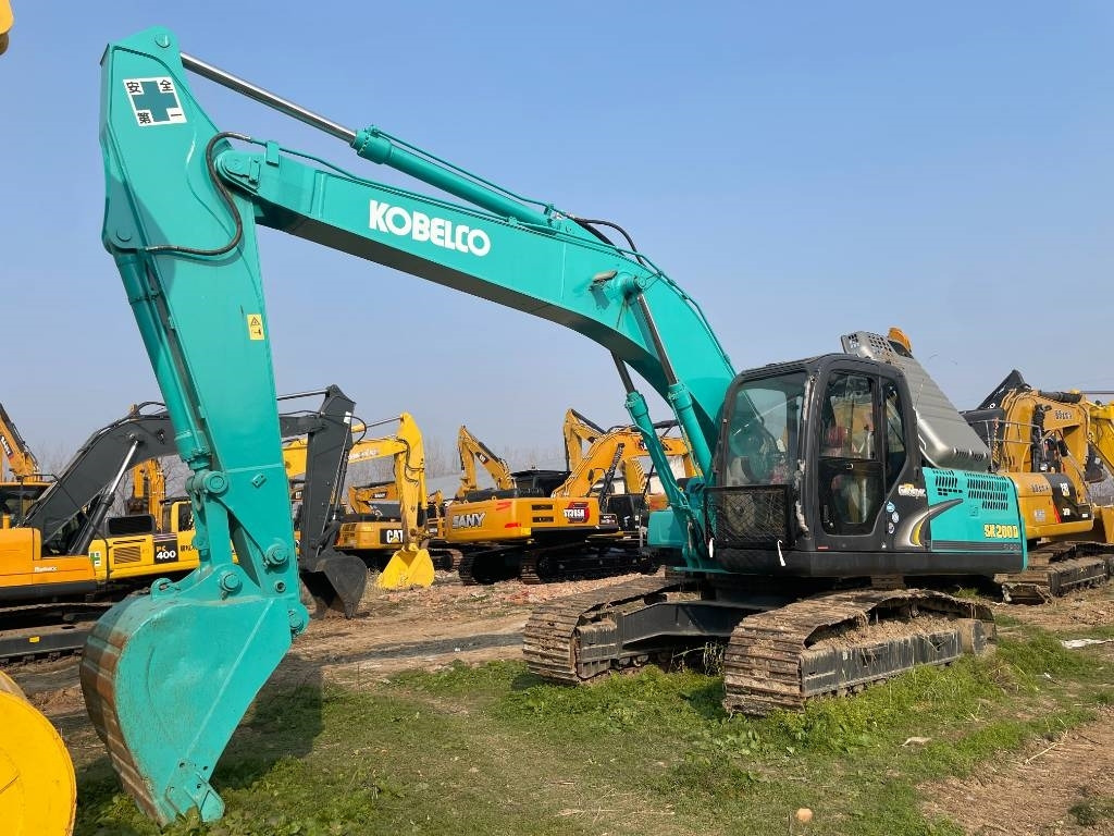 Kobelco SK 200 - Ερπυστριοφόρος εκσκαφέας: φωτογραφία 5 Kobelco SK 200 - Ερπυστριοφόρος εκσκαφέας: φωτογραφία 5