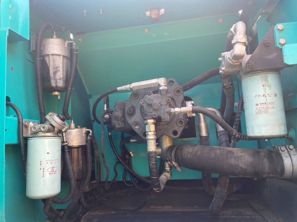 Kobelco SK 350 - Ερπυστριοφόρος εκσκαφέας: φωτογραφία 3 Kobelco SK 350 - Ερπυστριοφόρος εκσκαφέας: φωτογραφία 3
