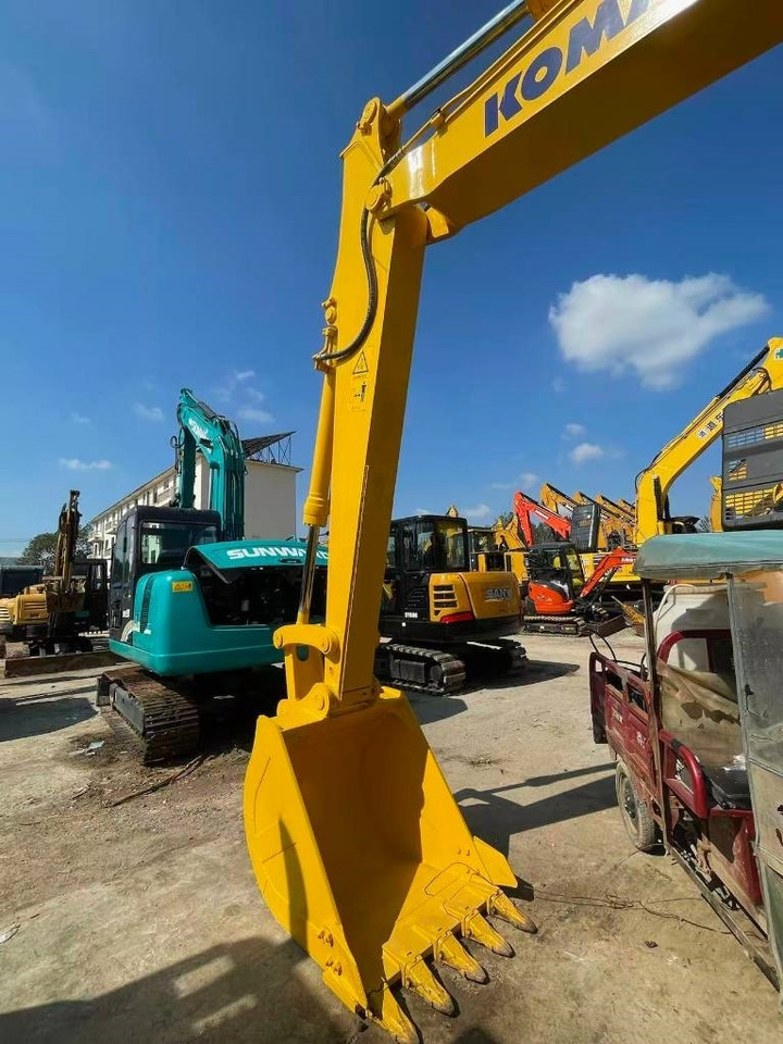 Komatsu PC 130 - Ερπυστριοφόρος εκσκαφέας: φωτογραφία 3 Komatsu PC 130 - Ερπυστριοφόρος εκσκαφέας: φωτογραφία 3