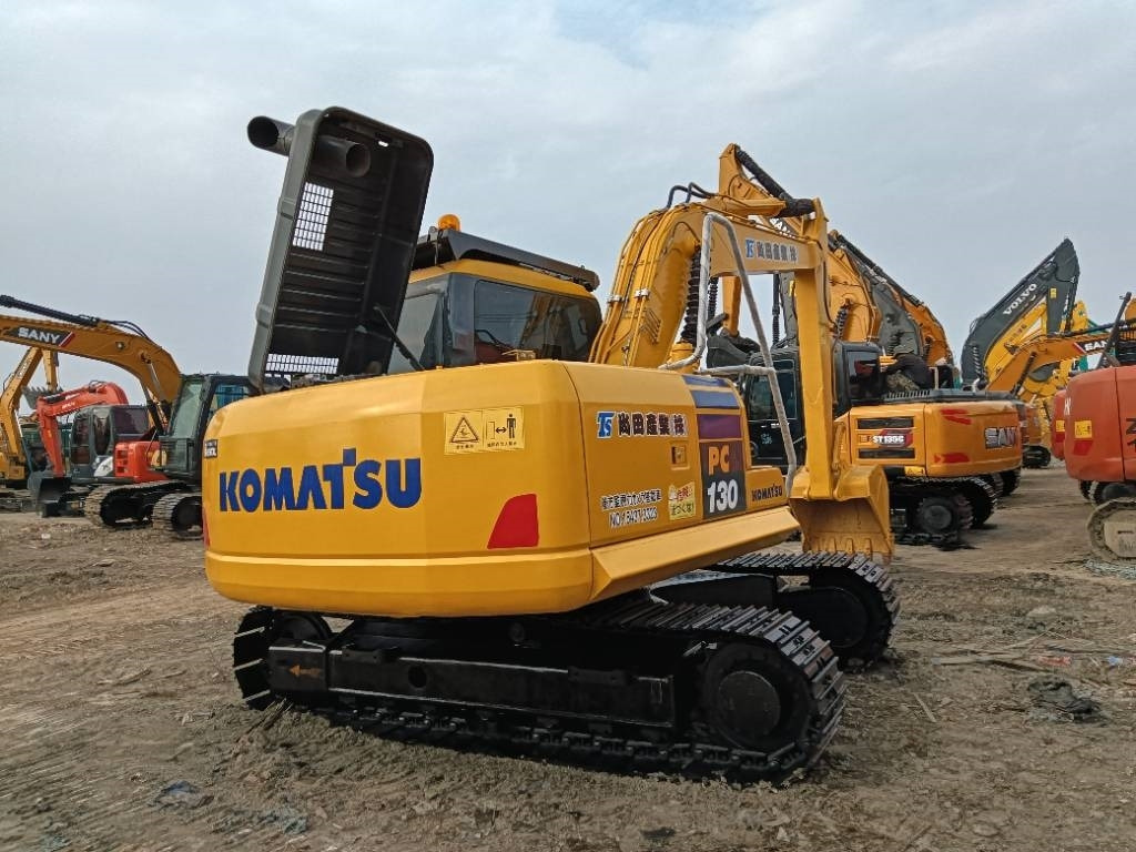 Komatsu PC 130 - Ερπυστριοφόρος εκσκαφέας: φωτογραφία 2 Komatsu PC 130 - Ερπυστριοφόρος εκσκαφέας: φωτογραφία 2