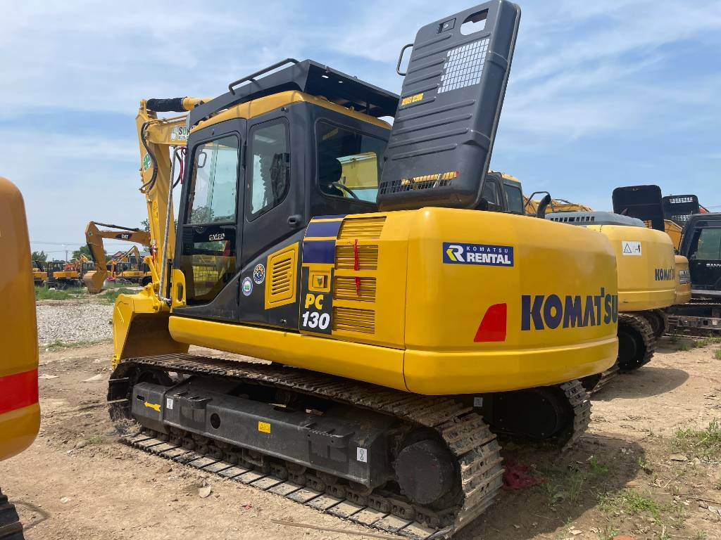 Komatsu PC 130 - Ερπυστριοφόρος εκσκαφέας: φωτογραφία 1 Komatsu PC 130 - Ερπυστριοφόρος εκσκαφέας: φωτογραφία 1