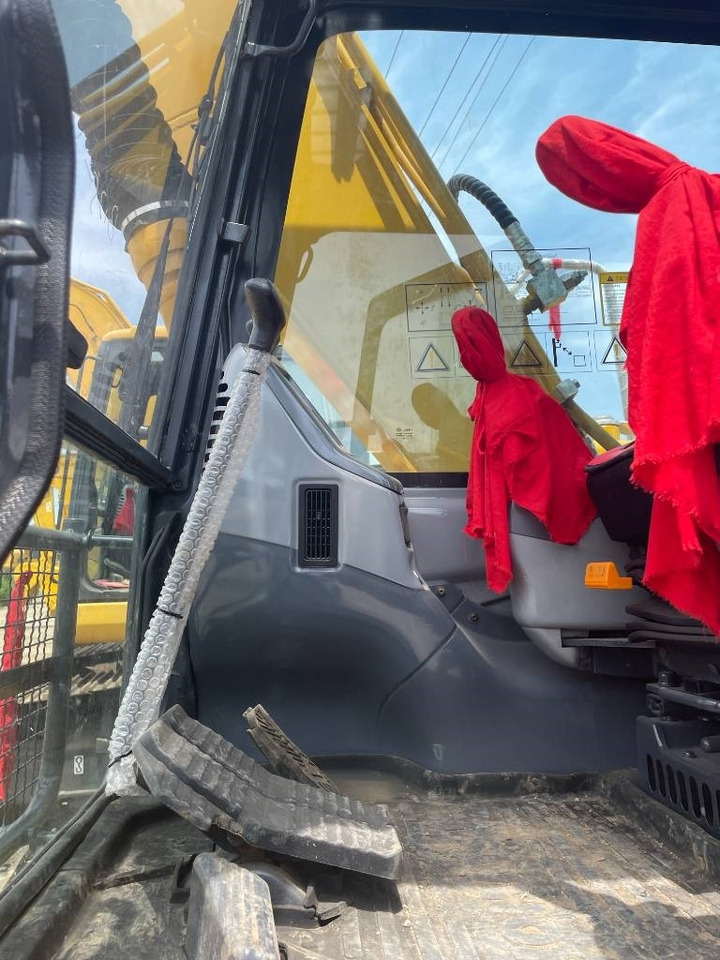 Komatsu PC 130 - Ερπυστριοφόρος εκσκαφέας: φωτογραφία 4 Komatsu PC 130 - Ερπυστριοφόρος εκσκαφέας: φωτογραφία 4