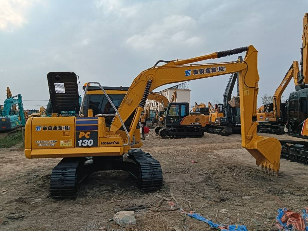 Komatsu PC 130 - Ερπυστριοφόρος εκσκαφέας: φωτογραφία 3 Komatsu PC 130 - Ερπυστριοφόρος εκσκαφέας: φωτογραφία 3